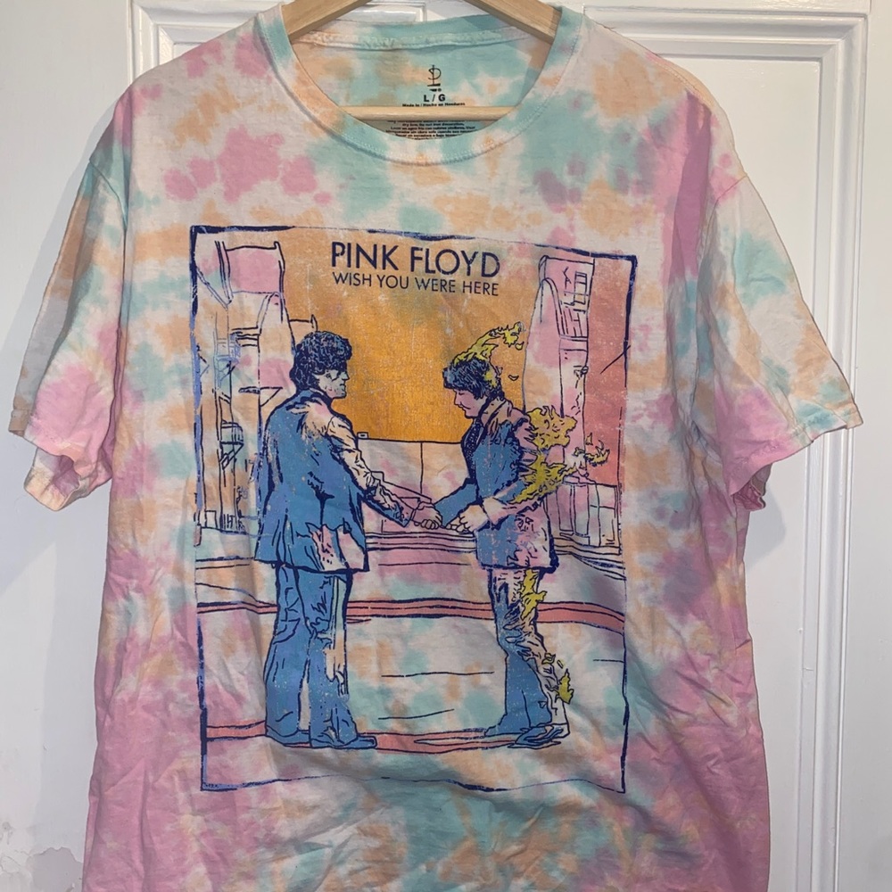 urban outfitters graphic tee